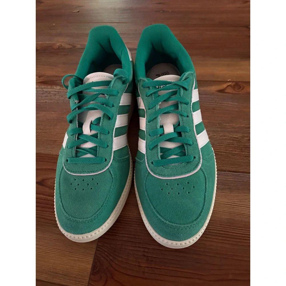 Adidas Cloudfoam Plus Green White Suede Low Top Sneakers Womens size 8W